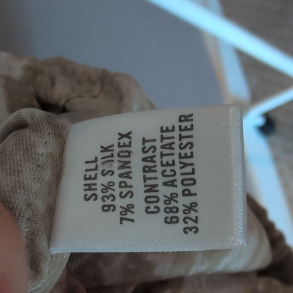 St. John Silk Animal Print Zip Up Jacket Coat Windbreaker - Picture 3 of 13